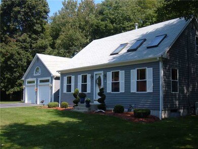 10 Brittney Ln, Warren, RI 02885 - photo 2