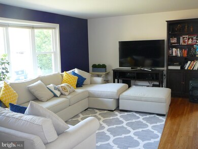 3127 Christine Dr, Beltsville, MD 20705 - photo 3