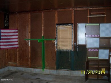 932 S Main St, Wayland, MI 49348 - photo 6