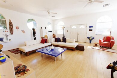 2302 Living Room 2