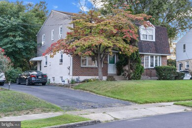 1202 Oak Ln, Brookhaven, PA 19015 - photo 2