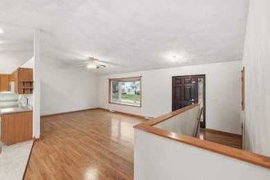 305 Mack Dr unit 9, Reedsburg, WI 53959 - photo 6