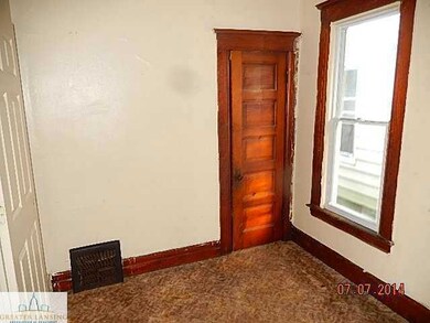 unlisted-address, Lansing, MI 48910 - photo 6