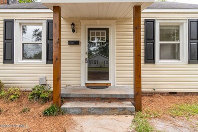 1301 Maple St-7