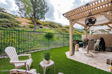 596 Fenwick Way Unit C Simi-large-028-02