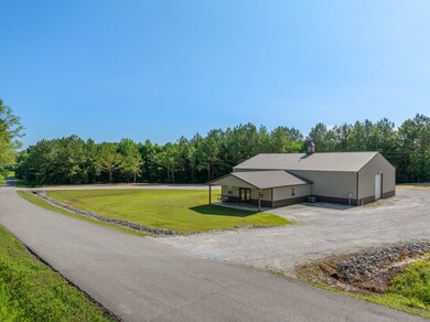 545 W 4th St, Parsons, TN 38363 - photo 5