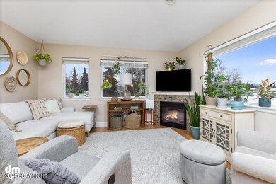04-Living Room 20240304-DW-2395-Edit