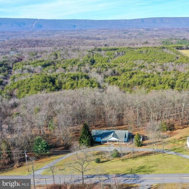 10638 Winchester Grade Rd, Berkeley Springs, WV 25411 - photo 2