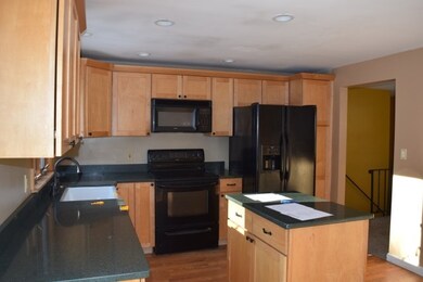 31 Juniper St, Rochester, NH 03867 - photo 6