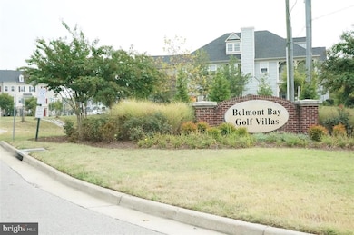 14000 Greendale Dr unit 1, Woodbridge, VA 22191 - photo 2