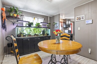 2505 E Piute Ave-9