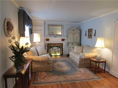 Living Room. Lovely formal living room with gleami