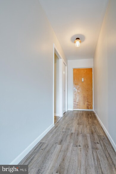 100 Winding Way unit A7, Downingtown, PA 19335 - photo 5