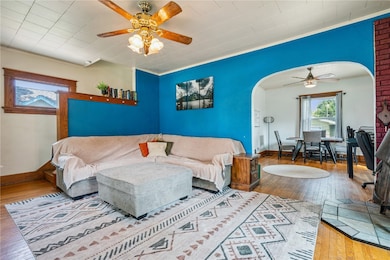 826 Daniels St NE, Cedar Rapids, IA 52402 - photo 7