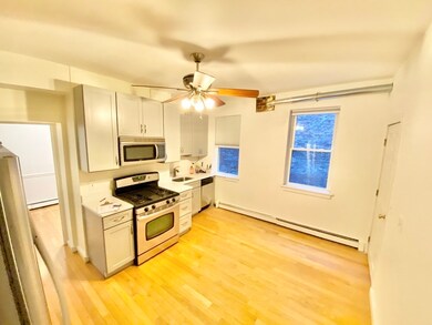 15 Thacher St unit 1, Boston, MA 02113 - photo 4