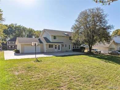 1611 Burnside Ln, Saint Charles, MO 63303 - photo 5