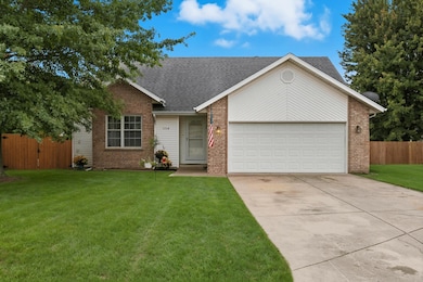 1114 W Thorngate Dr, Ozark, MO 65721 - photo 2