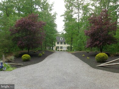 611 Hawks Nest I, Berkeley Springs, WV 25411 - photo 2