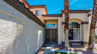 Leading up to the front porch. 2724 Grafton Ct. La