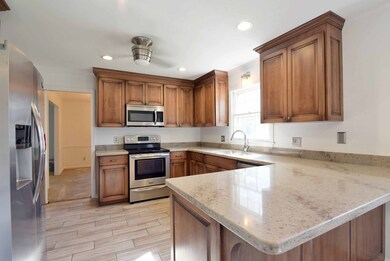 1730 Pineknoll Ln, Albany, GA 31707 - photo 7