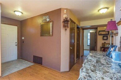 513 Goshawk Dr, Norman, OK 73072 - photo 5