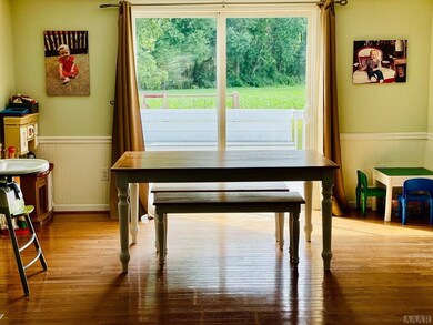 Dining off Deck