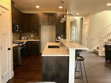 61590 Alstrup Rd, Bend, OR 97702 - photo 4