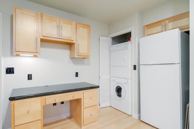 314 Center Ave unit 3, Sheboygan, WI 53081 - photo 5