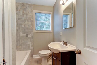 4634 Attleboro St, Jacksonville, FL 32205 - photo 4