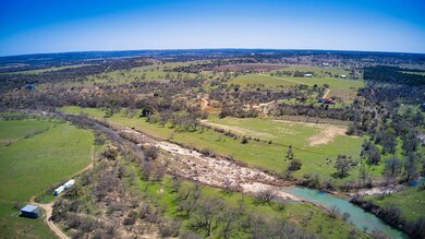 989 Mesa Rd, Fredericksburg, TX 78624 - photo 5