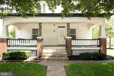 329 E Baltimore St, Taneytown, MD 21787 - photo 3