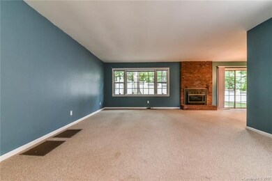 1808 Howard Gap Rd, Hendersonville, NC 28792 - photo 3