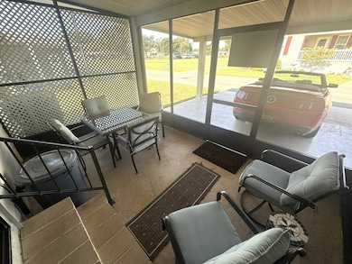 95 Country Club Dr, Plant City, FL 33565 - photo 6