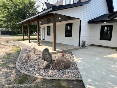 309 Central Ave S, Geneva, MN 56035 - photo 3