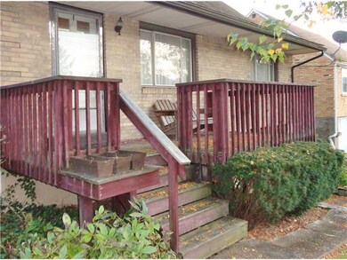 Patio/Deck. Relax and watch the leaves turn on the