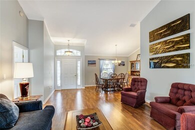 Living/Dining Area