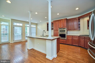 4557 Fair Valley Dr, Fairfax, VA 22033 - photo 7