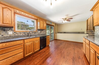 127 Cedarbrook Rd unit 1, Naperville, IL 60565 - photo 3