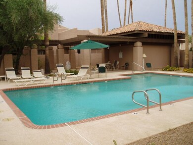 4434 E Camelback Rd unit 140, Phoenix, AZ 85018 - photo 4