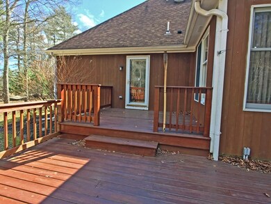 661 Mohawk Dr, Westport, MA 02790 - photo 7