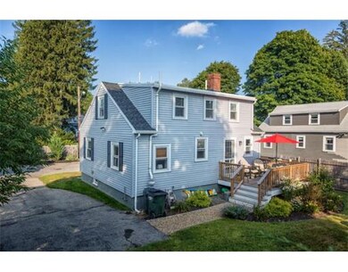 5 Sylvester St, Newburyport, MA 01950 - photo 2