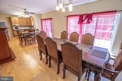 611 Coon Hollow Ln, Hedgesville, WV 25427 - photo 7