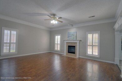 Living room 5
