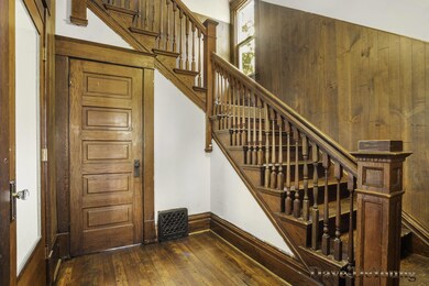 10-web-or-mls-72-w-17th-st
