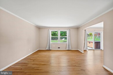 14728 Flintstone Ln, Silver Spring, MD 20905 - photo 5