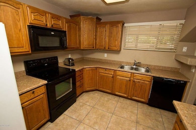 rancho kitchen area