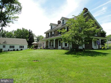 430 S Main St, Quakertown, PA 18951 - photo 2