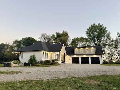 418 Creekmore Rd, Cottontown, TN 37048 - photo 2