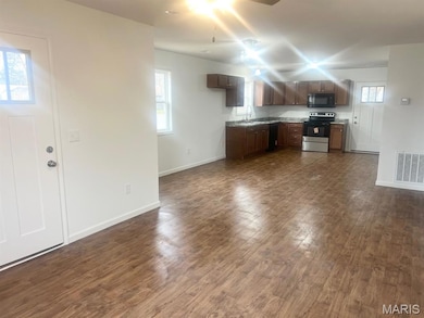 9 W Truitt St, Dexter, MO 63841 - photo 7