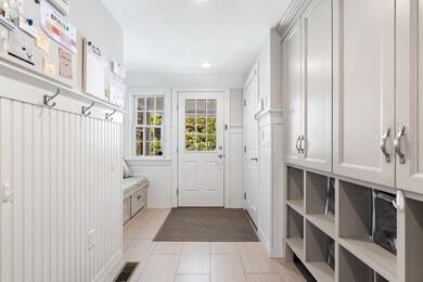 180 Newton St, Weston, MA 02493 - photo 4